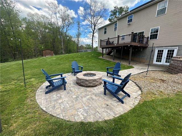 113 Oakwood Drive, Oakland Twp, PA 16002