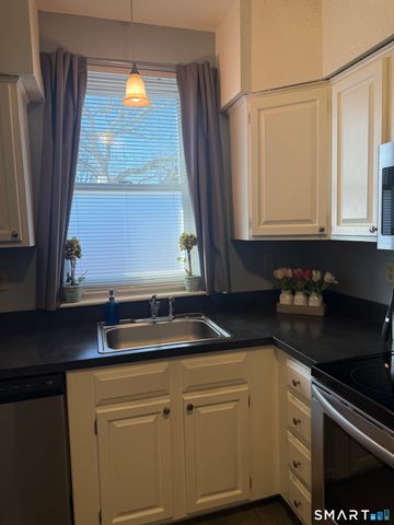 49 Willard Street 49F, Hartford, CT 06105