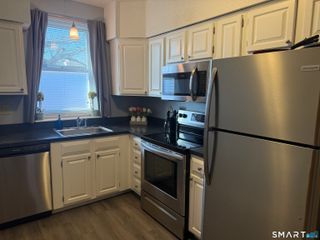 49 Willard Street 49F, Hartford, CT 06105