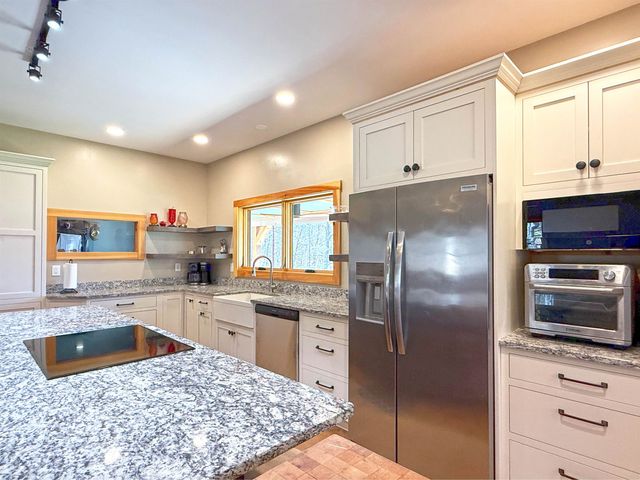 1655 Lincoln Gap Road, Lincoln, VT 05443