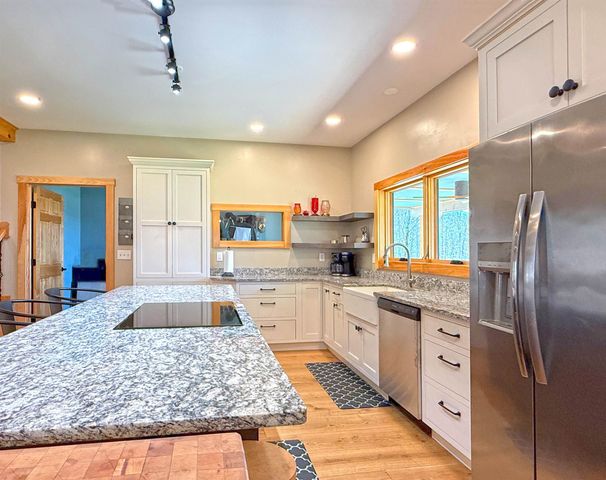 1655 Lincoln Gap Road, Lincoln, VT 05443