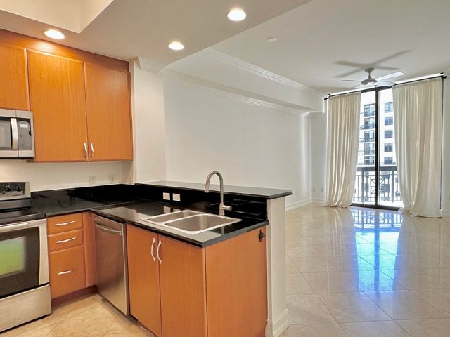 701 S Olive Avenue 1008, West Palm Beach, FL 33401