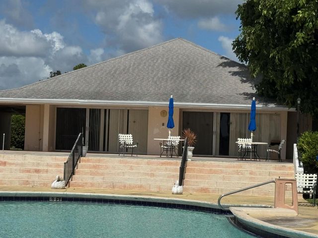 7 N Greenway Vlg Village N 107, Royal Palm Beach, FL 33411