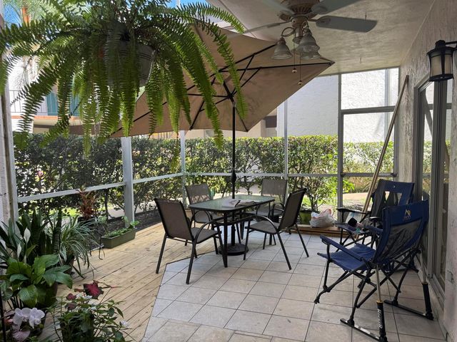 7 N Greenway Vlg Village N 107, Royal Palm Beach, FL 33411