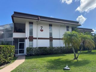 7 N Greenway Vlg Village N 107, Royal Palm Beach, FL 33411