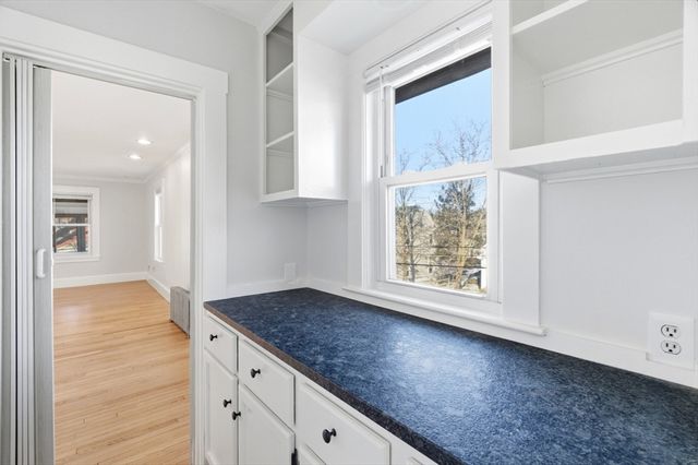 29-31 Edward T Sullivan Rd 2, Cambridge, MA 02138