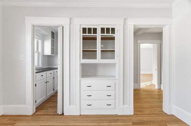 29-31 Edward T Sullivan Rd 2, Cambridge, MA 02138