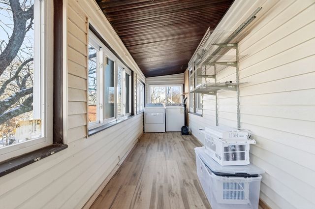 29-31 Edward T Sullivan Rd 2, Cambridge, MA 02138