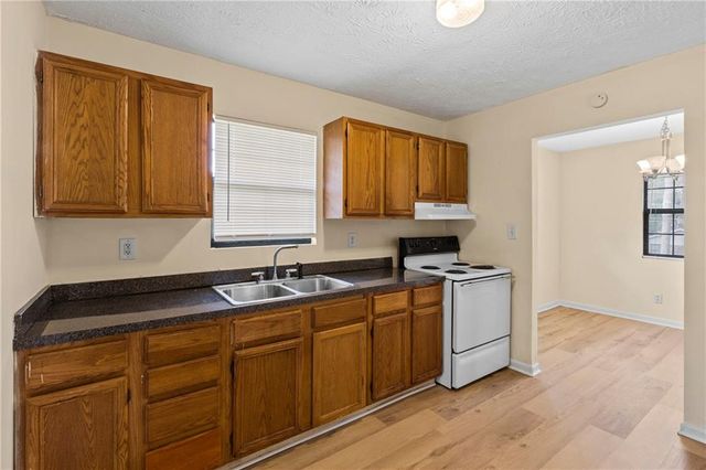 977 Conley Road SE, Atlanta, GA 30354