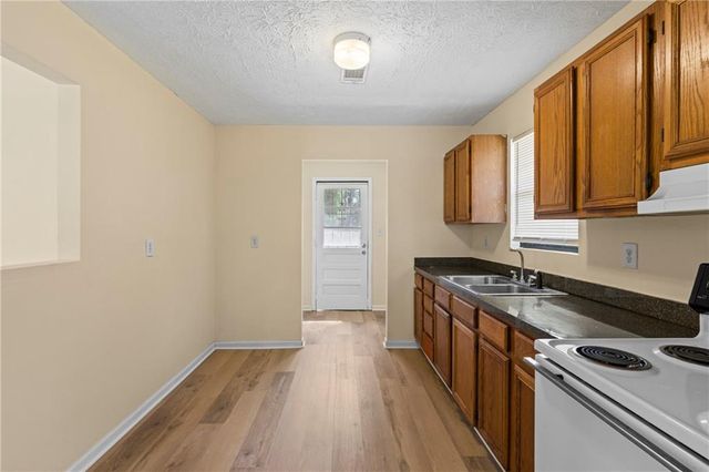 977 Conley Road SE, Atlanta, GA 30354