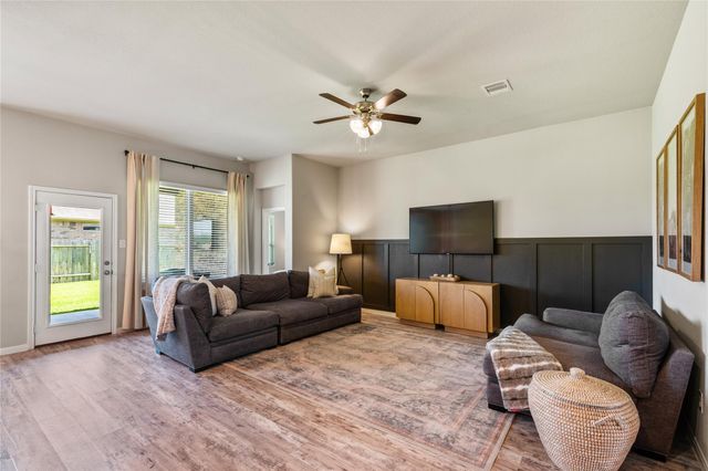 24122 Chester Glen Crossing, Spring, TX 77389