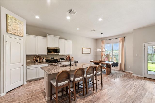 24122 Chester Glen Crossing, Spring, TX 77389