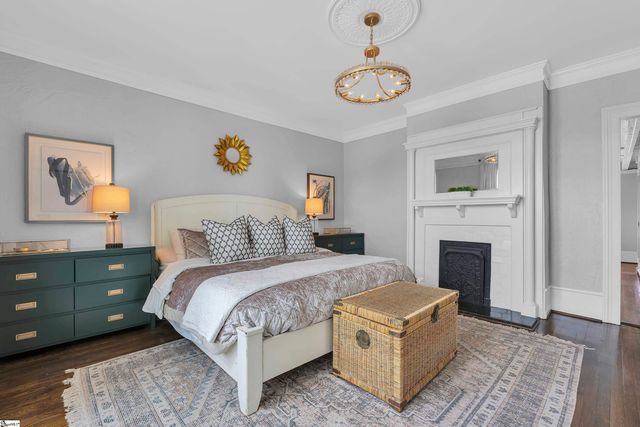 109 W Curtis Street, Simpsonville, SC 29681