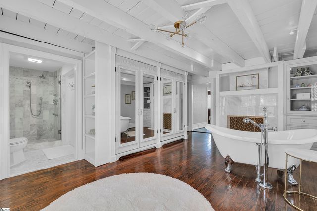 109 W Curtis Street, Simpsonville, SC 29681