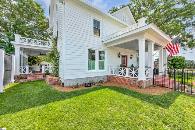 109 W Curtis Street, Simpsonville, SC 29681