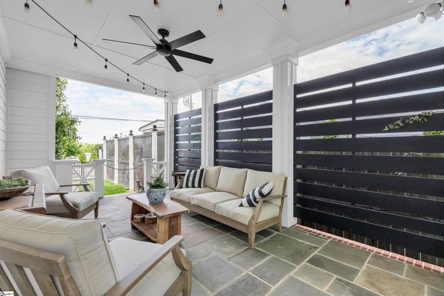 109 W Curtis Street, Simpsonville, SC 29681