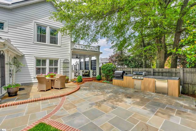 109 W Curtis Street, Simpsonville, SC 29681