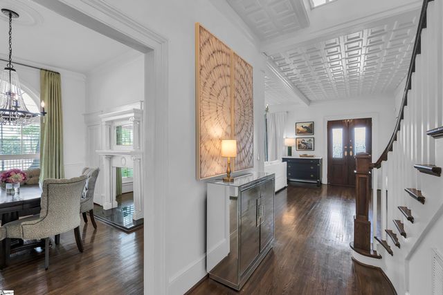 109 W Curtis Street, Simpsonville, SC 29681