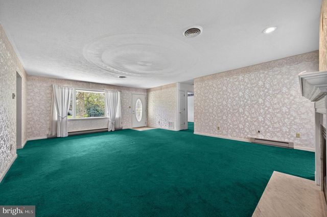 109 ROCKBRIDGE RD, Stephens City, VA 22655