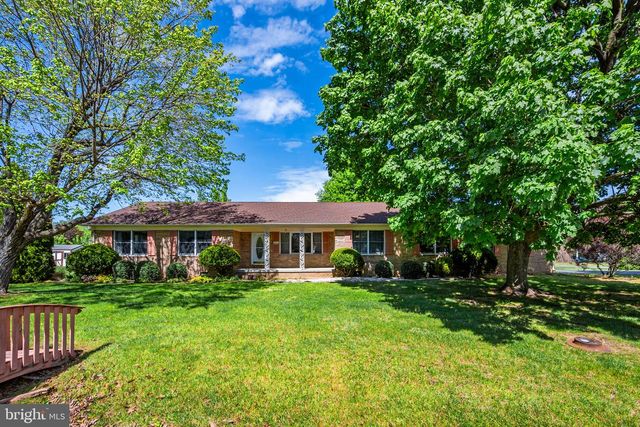 109 ROCKBRIDGE RD, Stephens City, VA 22655