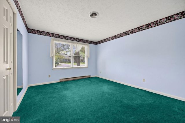 109 ROCKBRIDGE RD, Stephens City, VA 22655