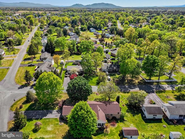 109 ROCKBRIDGE RD, Stephens City, VA 22655