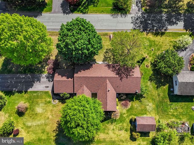 109 ROCKBRIDGE RD, Stephens City, VA 22655