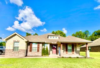 1113 Chesterfield Drive, Webb City, MO 64870