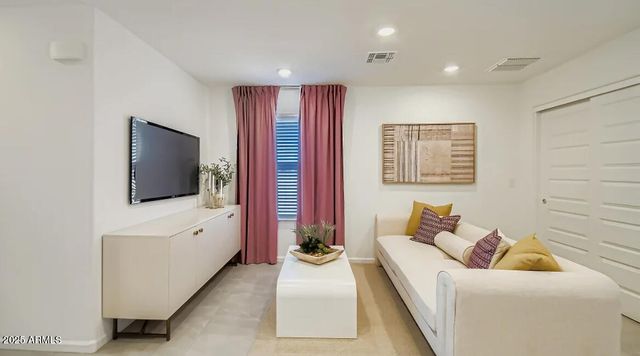 36024 W MADDALONI Avenue, Maricopa, AZ 85138