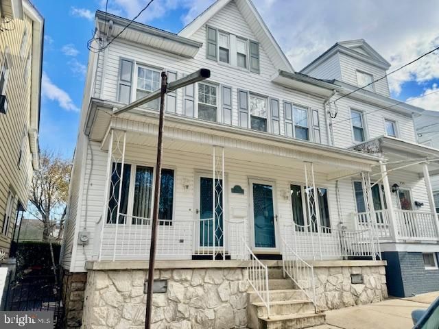 331 S MAPLE ST, Mount Carmel, PA 17851