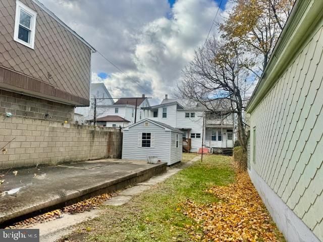 331 S MAPLE ST, Mount Carmel, PA 17851