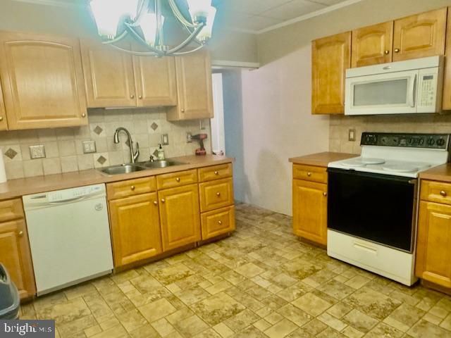 331 S MAPLE ST, Mount Carmel, PA 17851