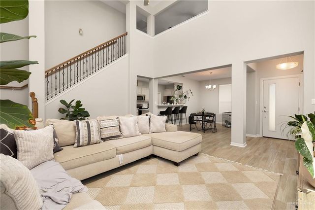 14435 Chalk Ridge Drive, Mcallen, TX 78504