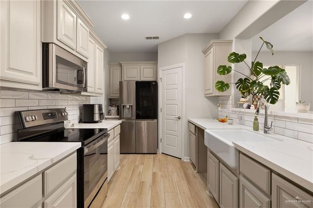 14435 Chalk Ridge Drive, Mcallen, TX 78504