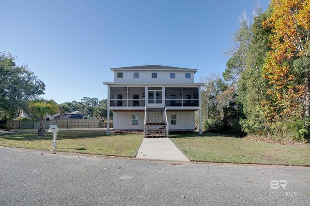935 Paradise Beach Circle, Pensacola, FL 32506