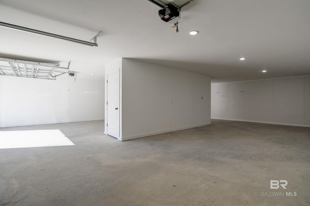 935 Paradise Beach Circle, Pensacola, FL 32506