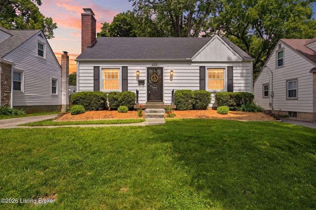 225 Monohan Dr, Louisville, KY 40207