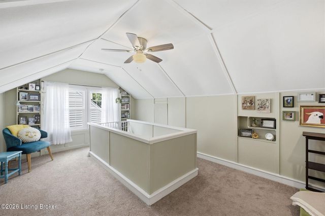 225 Monohan Dr, Louisville, KY 40207
