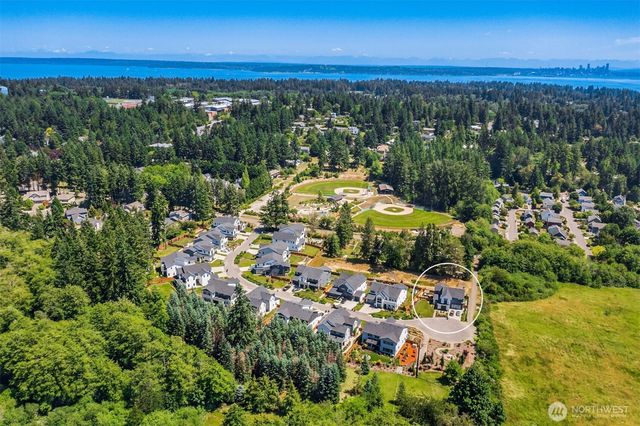 8701 NE Winslow Grove Court, Bainbridge Island, WA 98110