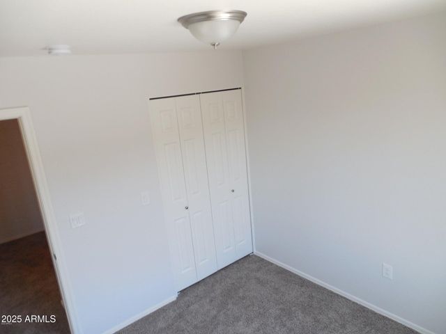 4712 E Broadway Road, Phoenix, AZ 85040