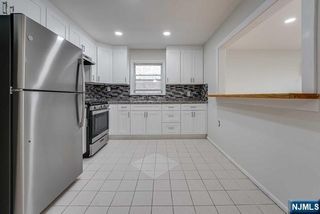 263 Palisade Avenue 2, Cliffside Park, NJ 07010