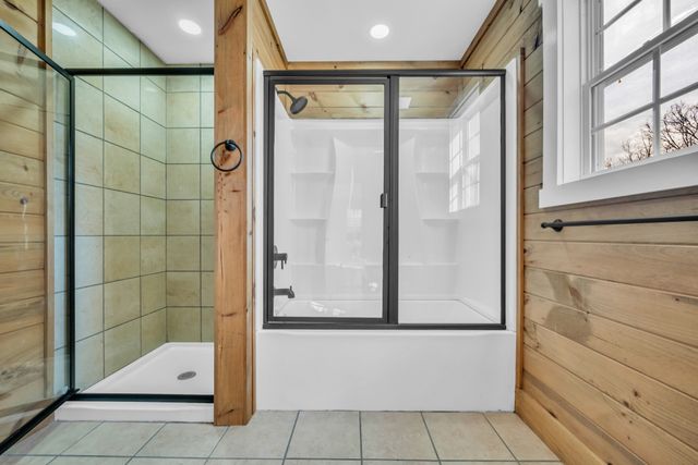 718 Darrell Rye Rd, Erin, TN 37061