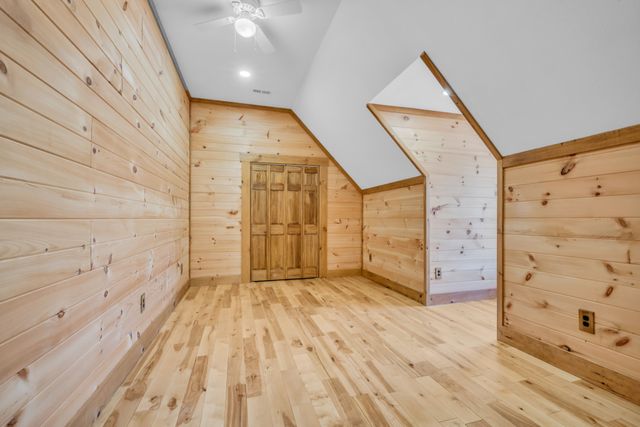 718 Darrell Rye Rd, Erin, TN 37061