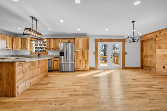 718 Darrell Rye Rd, Erin, TN 37061