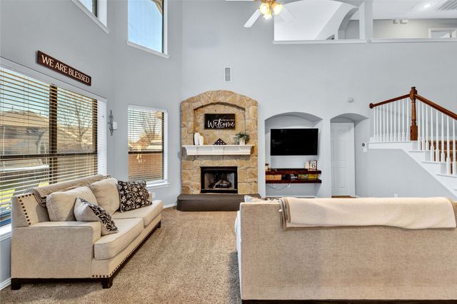 8124 Hickory Upland Drive, Fort Worth, TX 76131