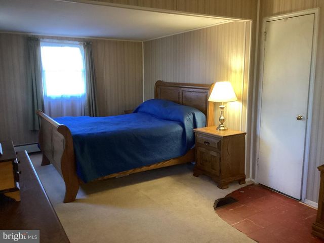 606 FAIRHILL RD, Morrisville, PA 19067