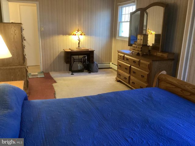 606 FAIRHILL RD, Morrisville, PA 19067