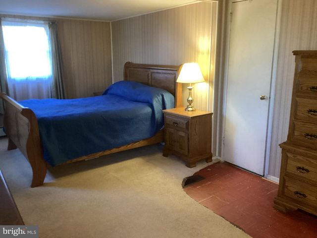 606 FAIRHILL RD, Morrisville, PA 19067