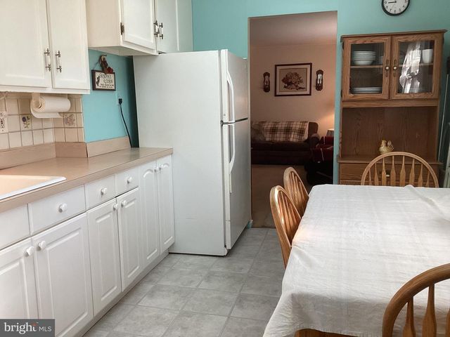 606 FAIRHILL RD, Morrisville, PA 19067