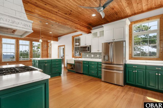 266 Cahoon Road, Manns Harbor, NC 27953